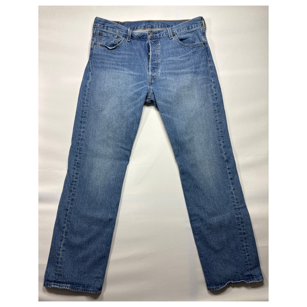 Levi's 501 Men's Straight Leg Button Fly Blue Denim Jeans - Size 36x32 (36x31.5)